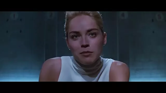 ベッドの中で忙しい女の子と 無料 女性 向け セックス 動画