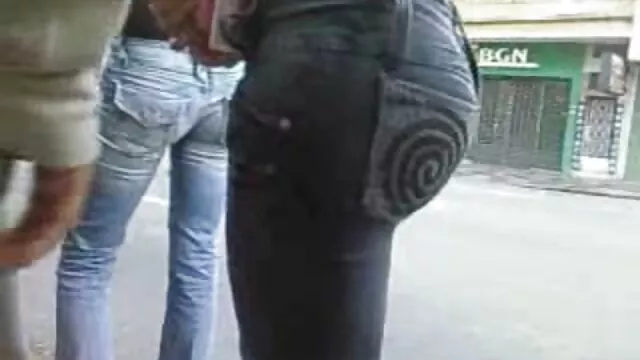 Lyudkaは再び胸を作る 女性 向け の セックス 動画