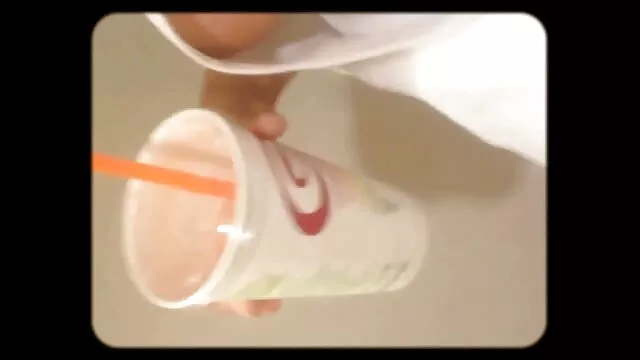 水面下で私の穴を指してください セックス 動画 無料 女性 向け