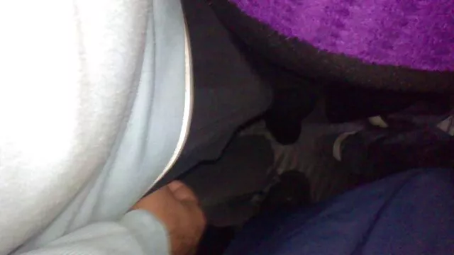 金髪の指は、朝の圧力を軽減します 女性 向け せっくす 動画