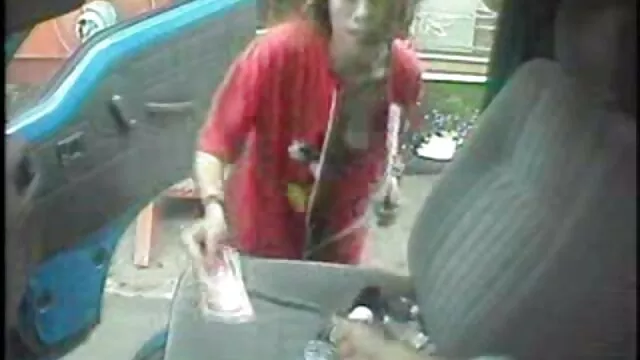 深い浸透手に二つの穴のために彼女の セックス 女性 向け 無料 動画