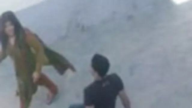 黒のドレスとメガネの女の子 女性 向け av スロー セックス