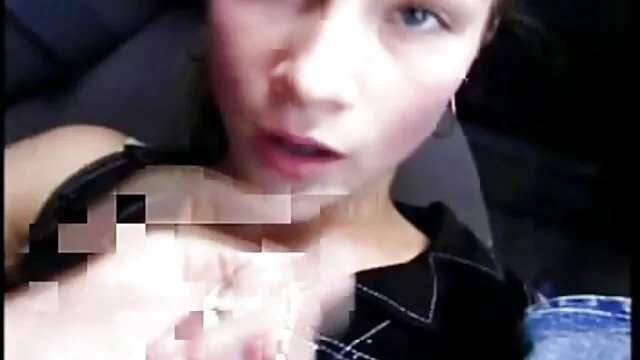 ロシアの観光客は大きな雄鶏に座っています セックス 無料 動画 女性 用