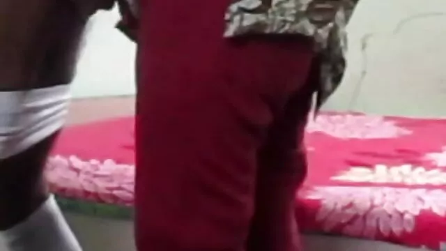 三郊外のギアは服をやってのけるとおもちゃで遊ぶ セックス 無料 動画 女性 向け