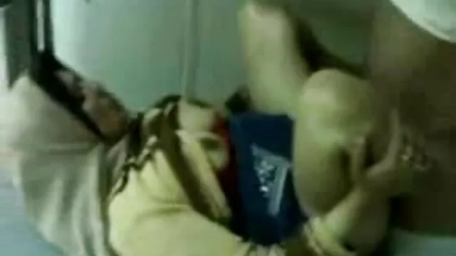 自宅で、あなたの息子のための少し西洋ワサビ セックス 無料 動画 女性 向け